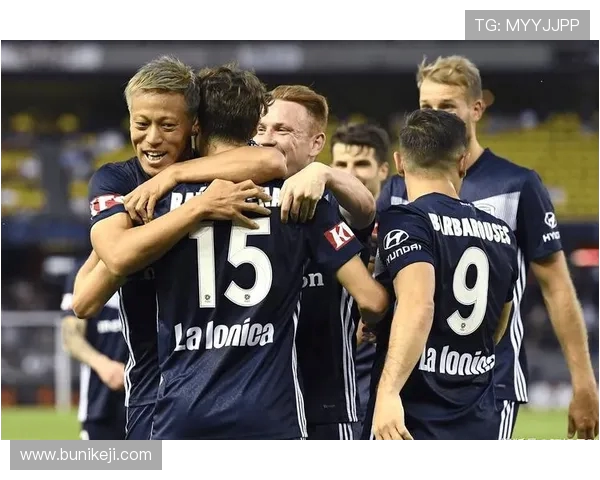 中部海岸海与墨尔本城的激烈对决展现澳超联赛的精彩魅力